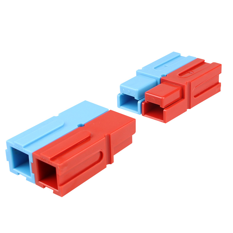 120A Single-Pole Battery Connectors with plug terminal